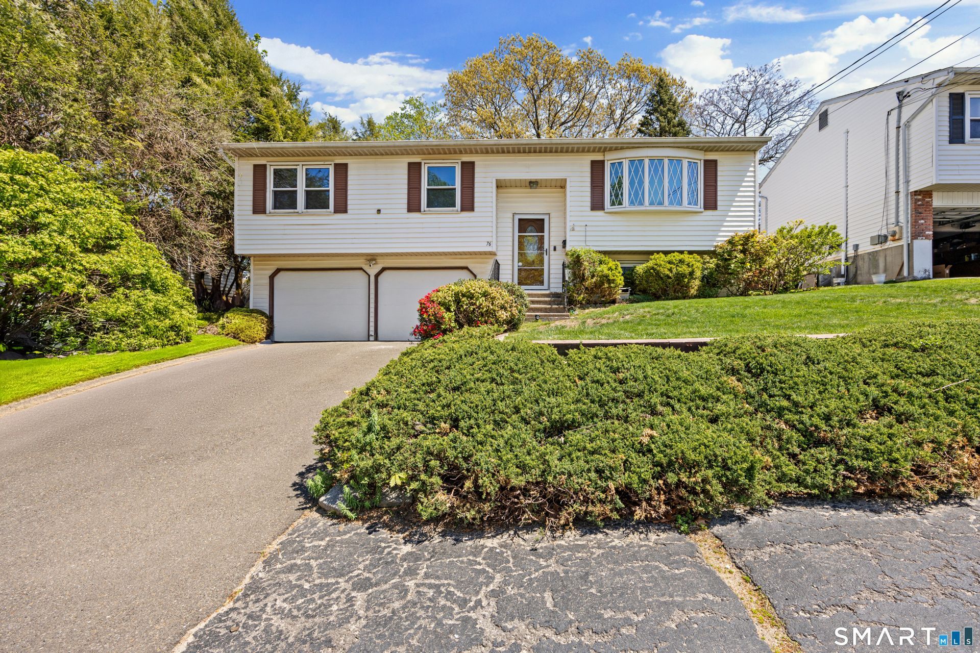 76 Worcester, Waterbury, CT 06705 Main Photo
