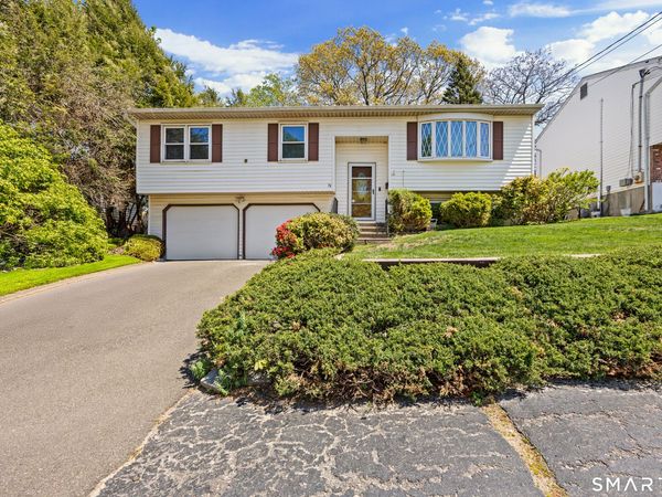 76 Worcester, Waterbury, CT 06705