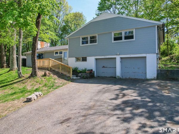 44 Beers, Watertown, CT 06795