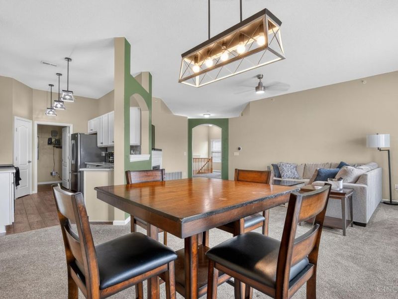 7765 Skyview Circle, Green Township, OH 45248 Photo 13