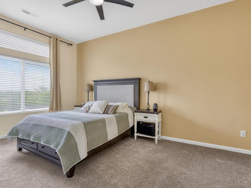 7765 Skyview Circle, Green Township, OH 45248 Photo 16