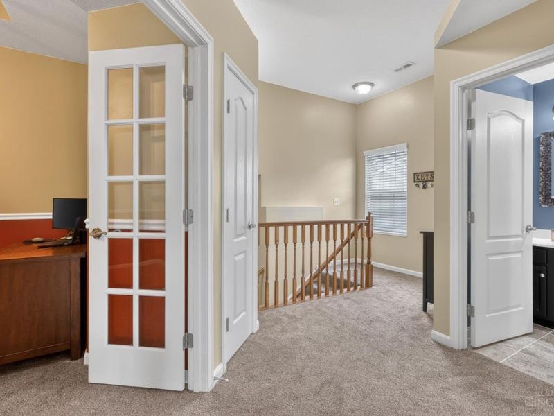 7765 Skyview Circle, Green Township, OH 45248 Photo 3
