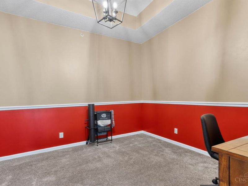 7765 Skyview Circle, Green Township, OH 45248 Photo 5