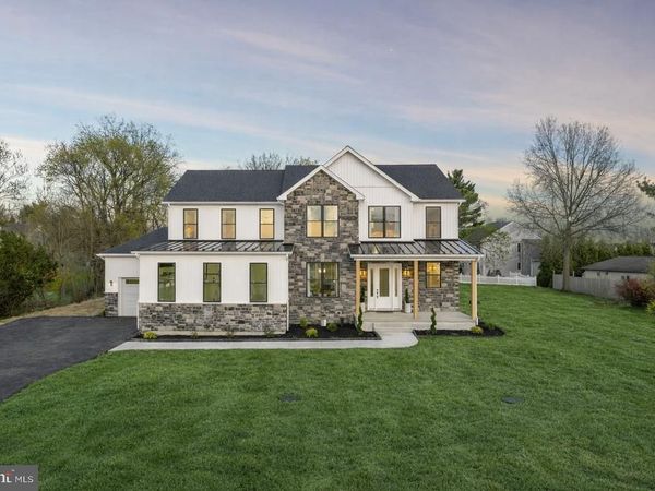 906 S COLLEGEVILLE ROAD , PHOENIXVILLE, PA 19460