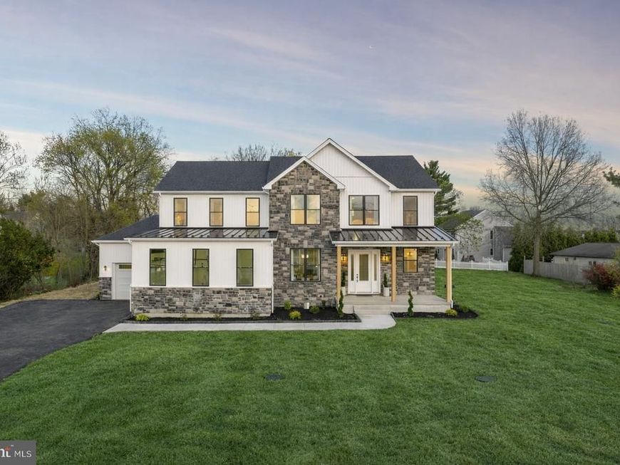 906 S Collegeville Road , Phoenixville, PA 19460 Main Photo
