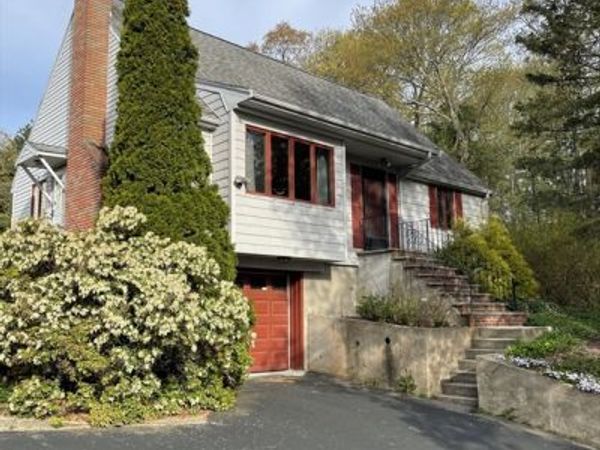 100 Francis Wyman Rd, Burlington, MA 01803