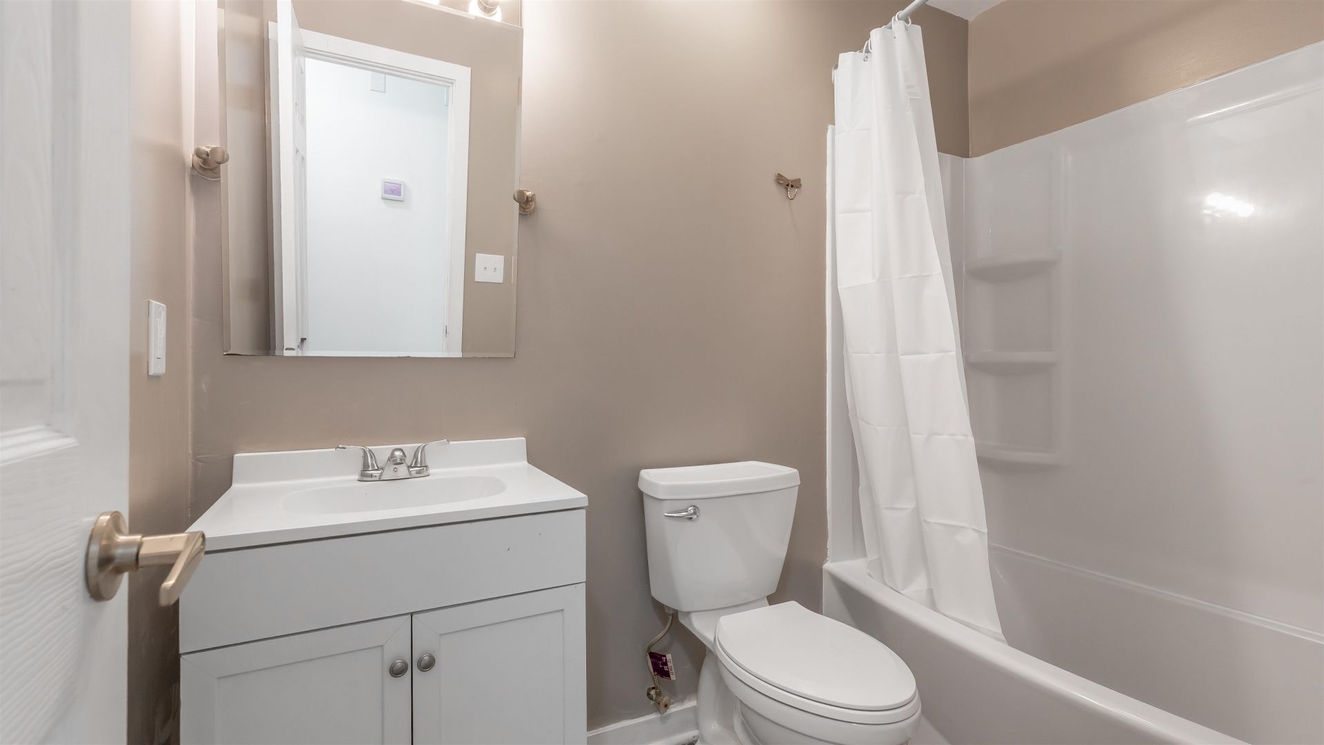 4070 Long Line Ln.  Photo 23