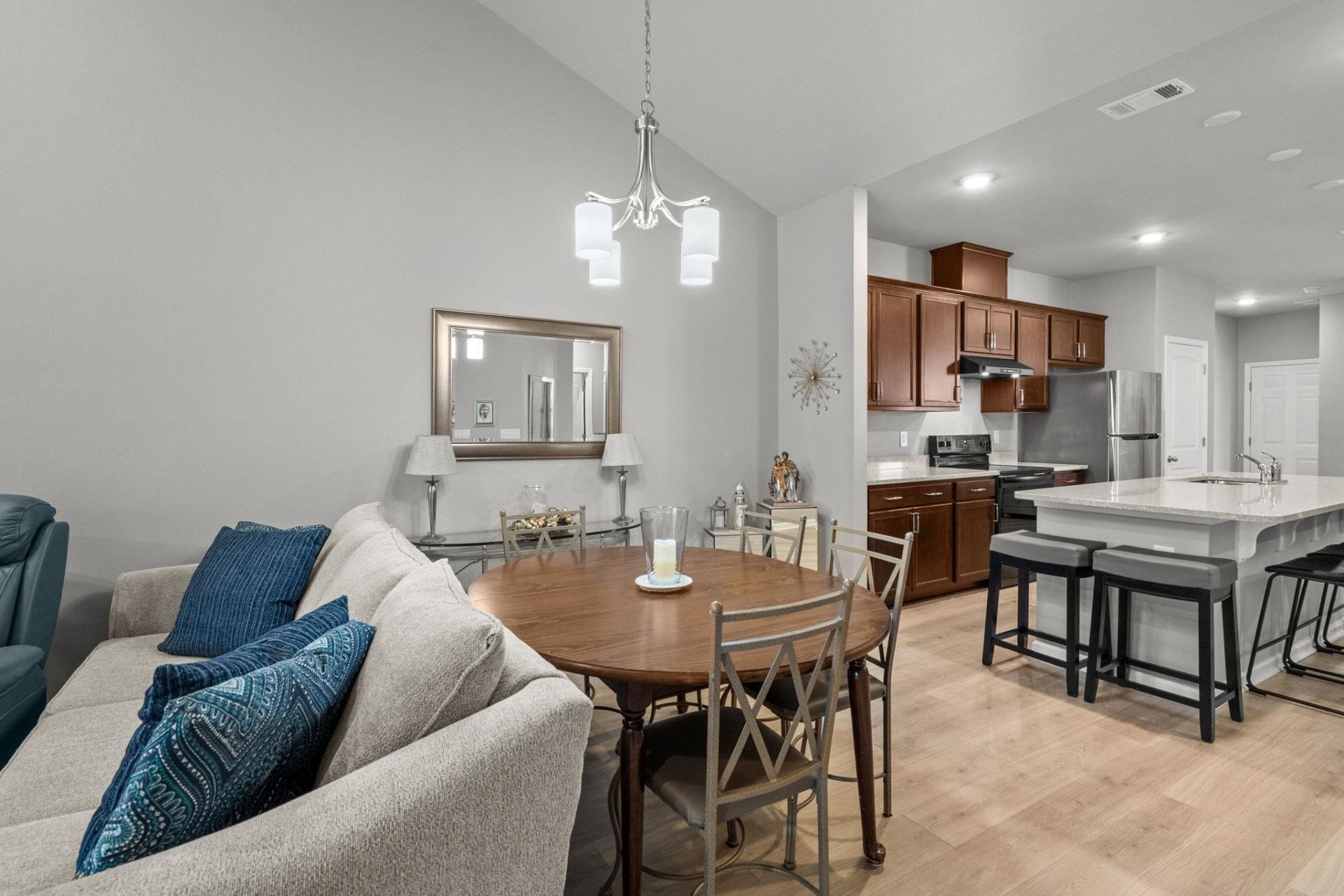 4053 Taranto Loop  Photo 15