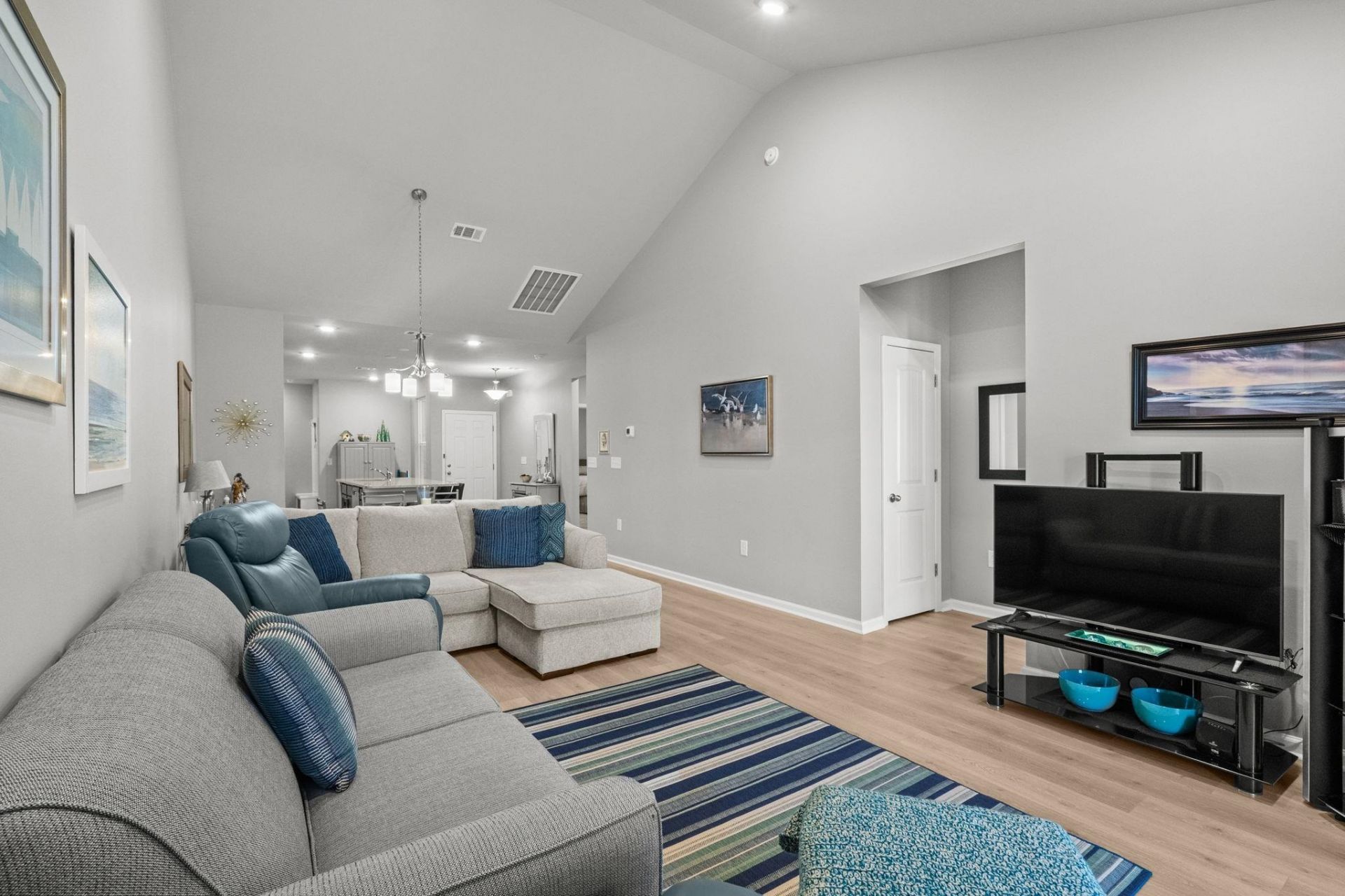 4053 Taranto Loop  Photo 17