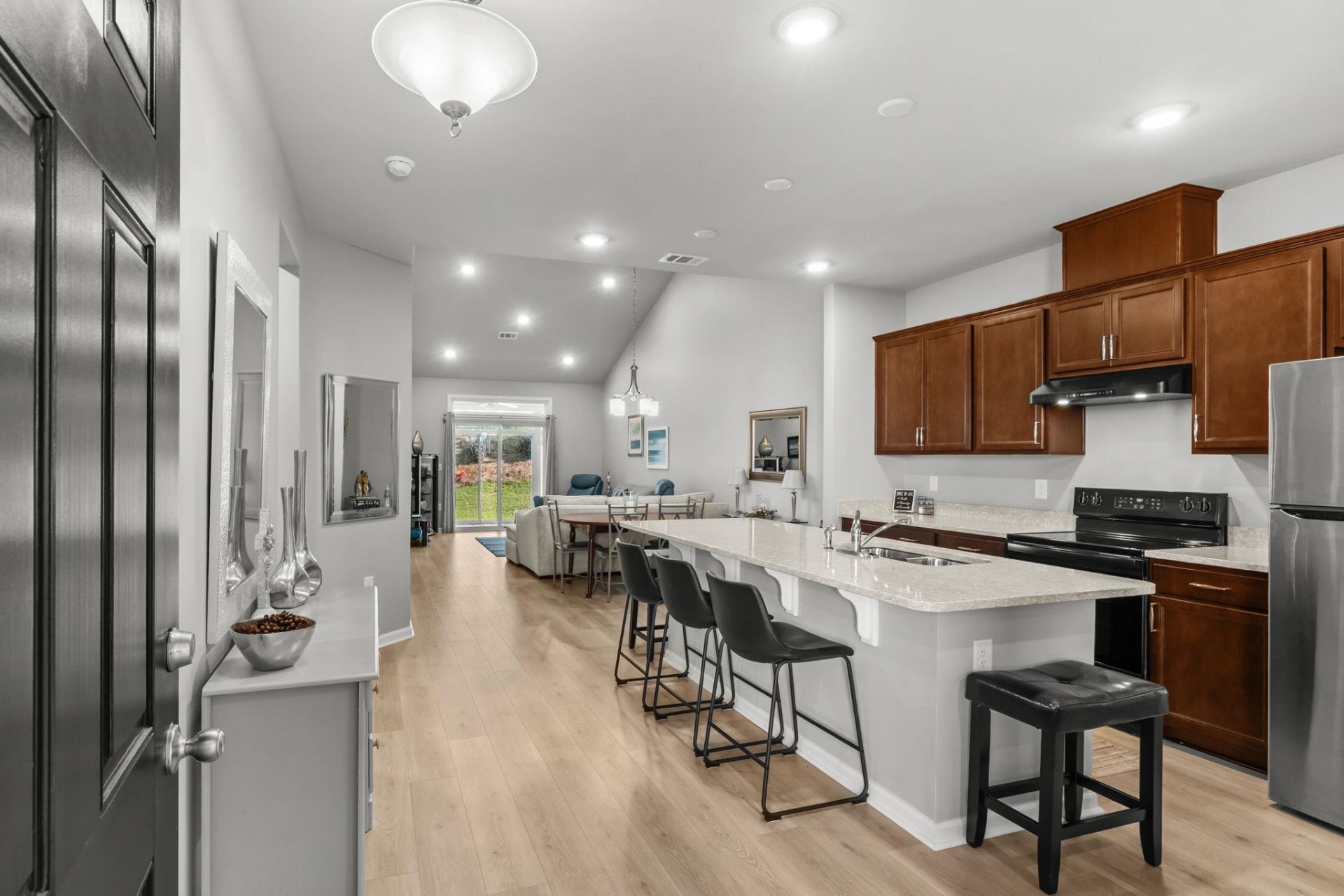 4053 Taranto Loop  Photo 6