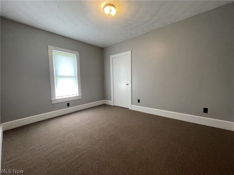 304 Dewey Avenue, Cambridge, OH 43725 Photo 11