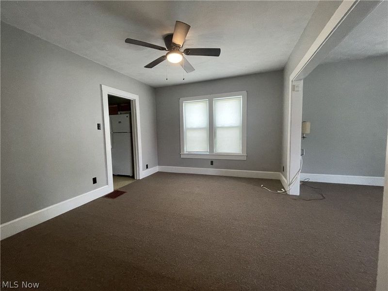 304 Dewey Avenue, Cambridge, OH 43725 Photo 5