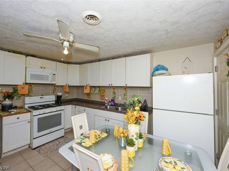 5384 Saint Clair Avenue, Cleveland, OH 44103 Photo 37