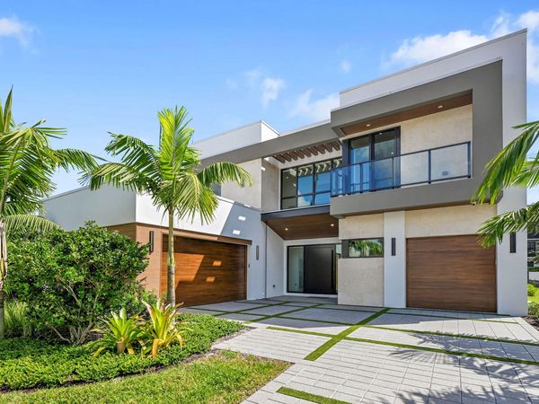 16701 Mosaic Place, Delray Beach, FL 33446