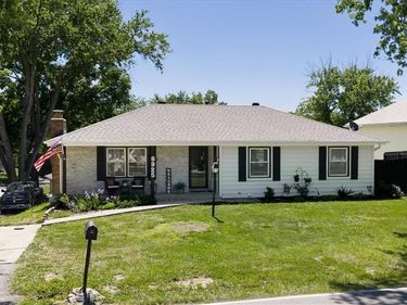 6925 NW Blair Road, Kansas City, MO 64152