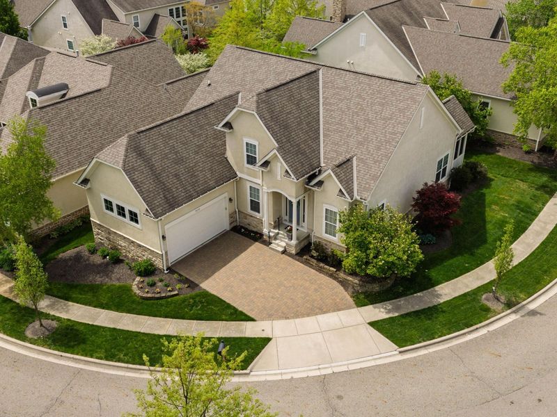9059 Mediterra Place, Dublin, OH 43016 Photo 3