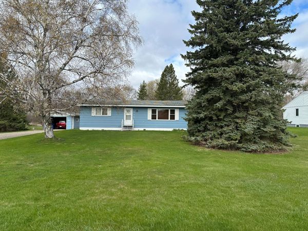 436 Oak Hills Drive, Detroit Lakes, MN 56501