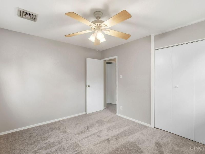 8490 Smallwood Lane, Sycamore Township, OH 45236 Photo 18