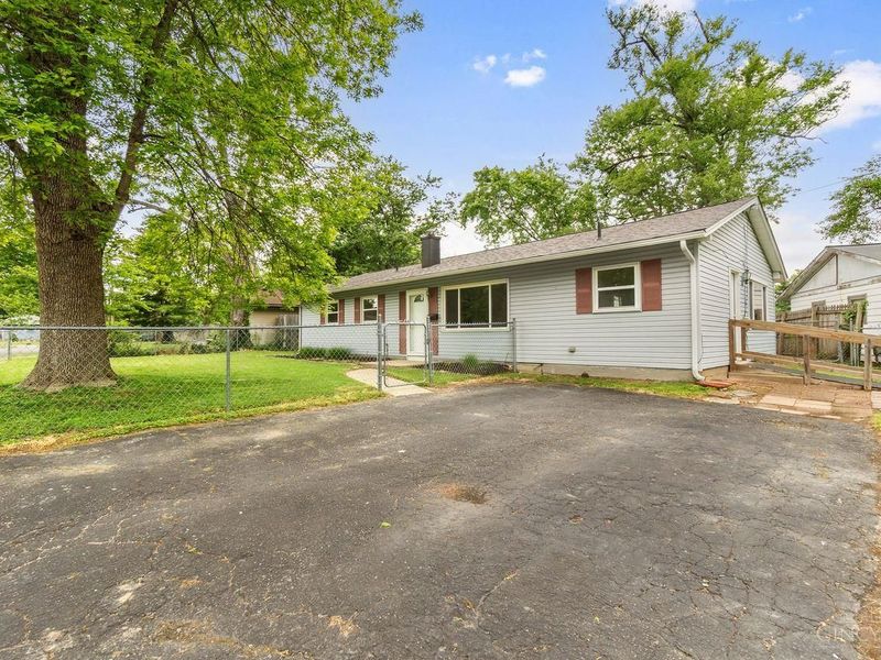 8490 Smallwood Lane, Sycamore Township, OH 45236 Photo 3
