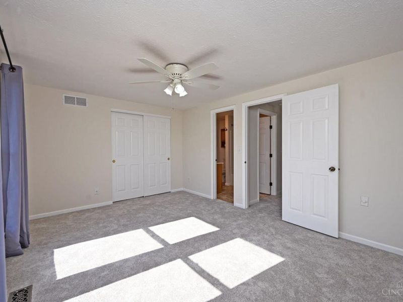 1055 Stratford Court, Unit 33, Loveland, OH 45140 Photo 20