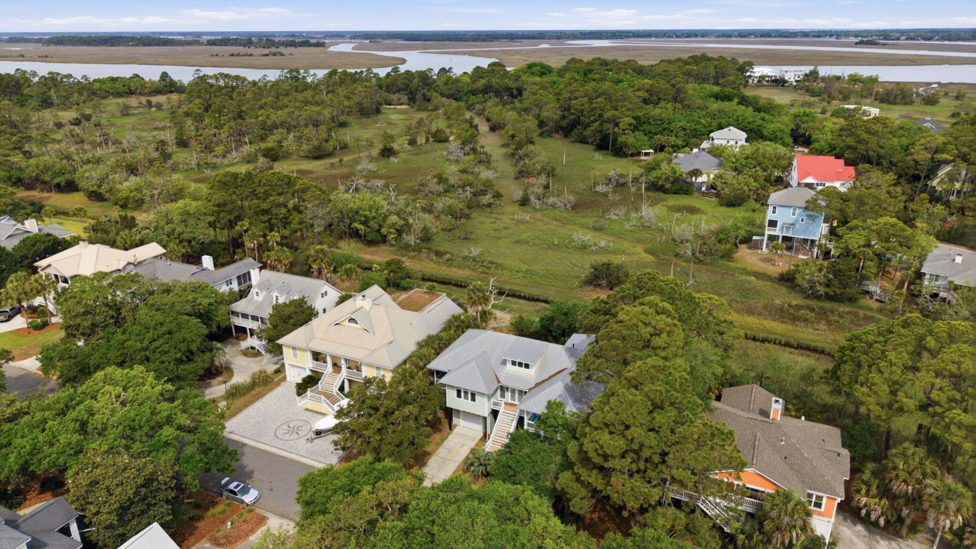 504 W Beach Court Photo 42
