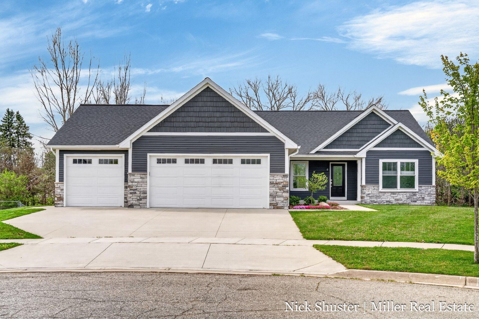 128 Thorn Hill Court, Hastings, MI 49058 Main Photo