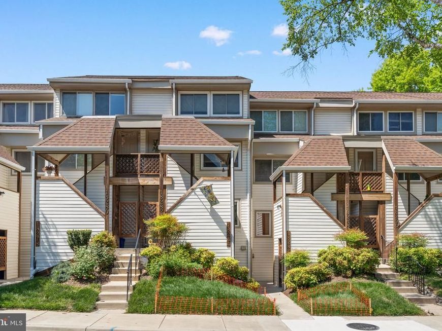 18284 Windsor Hill Drive, Unit 407A, Olney, MD 20832 Main Photo