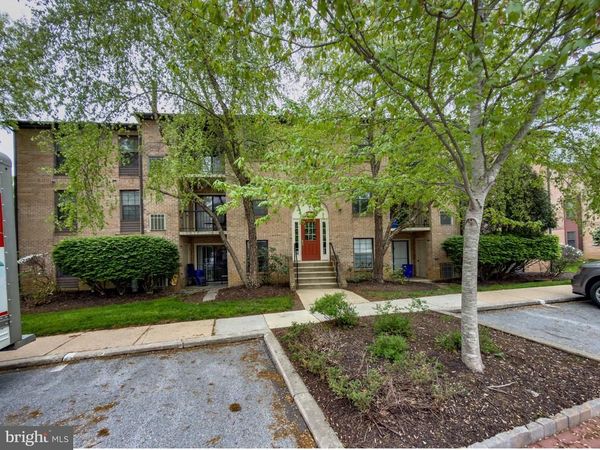 631 WASHINGTON PLACE, CHESTERBROOK, PA 19087