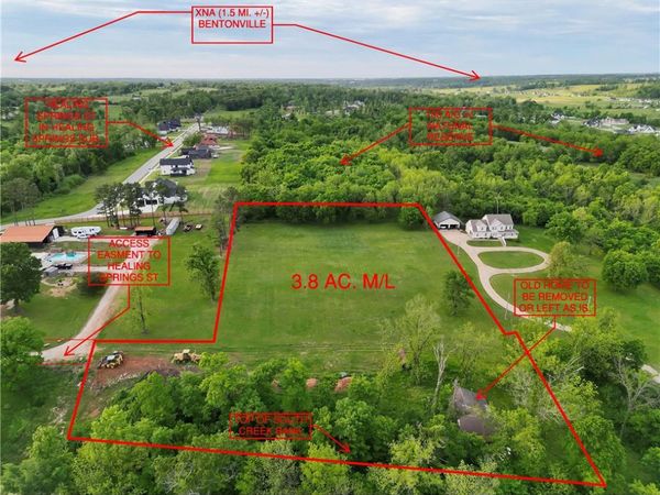 170 NE Healing Springs Street, Bentonville, AR 72713