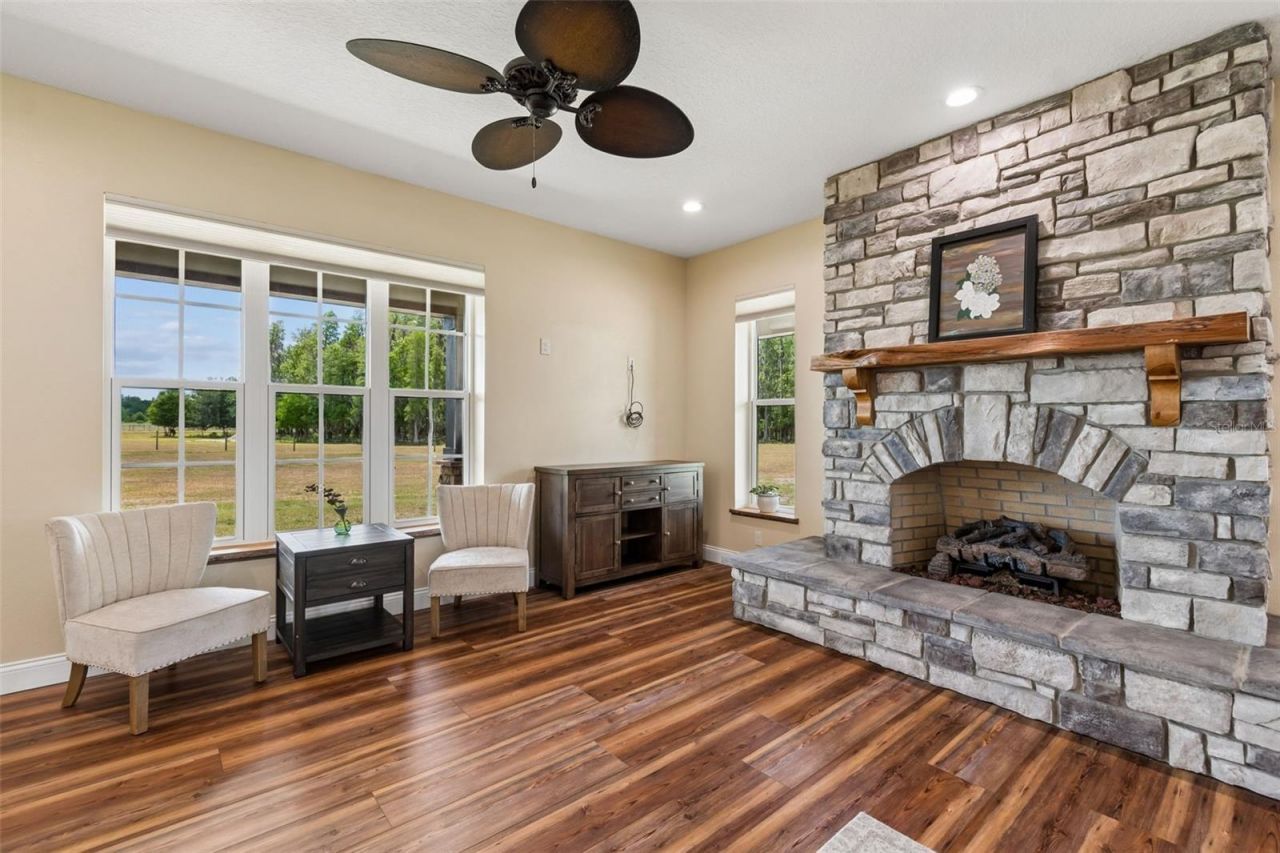 41451 Nipper Road, Zephyrhills, FL 33540 Photo