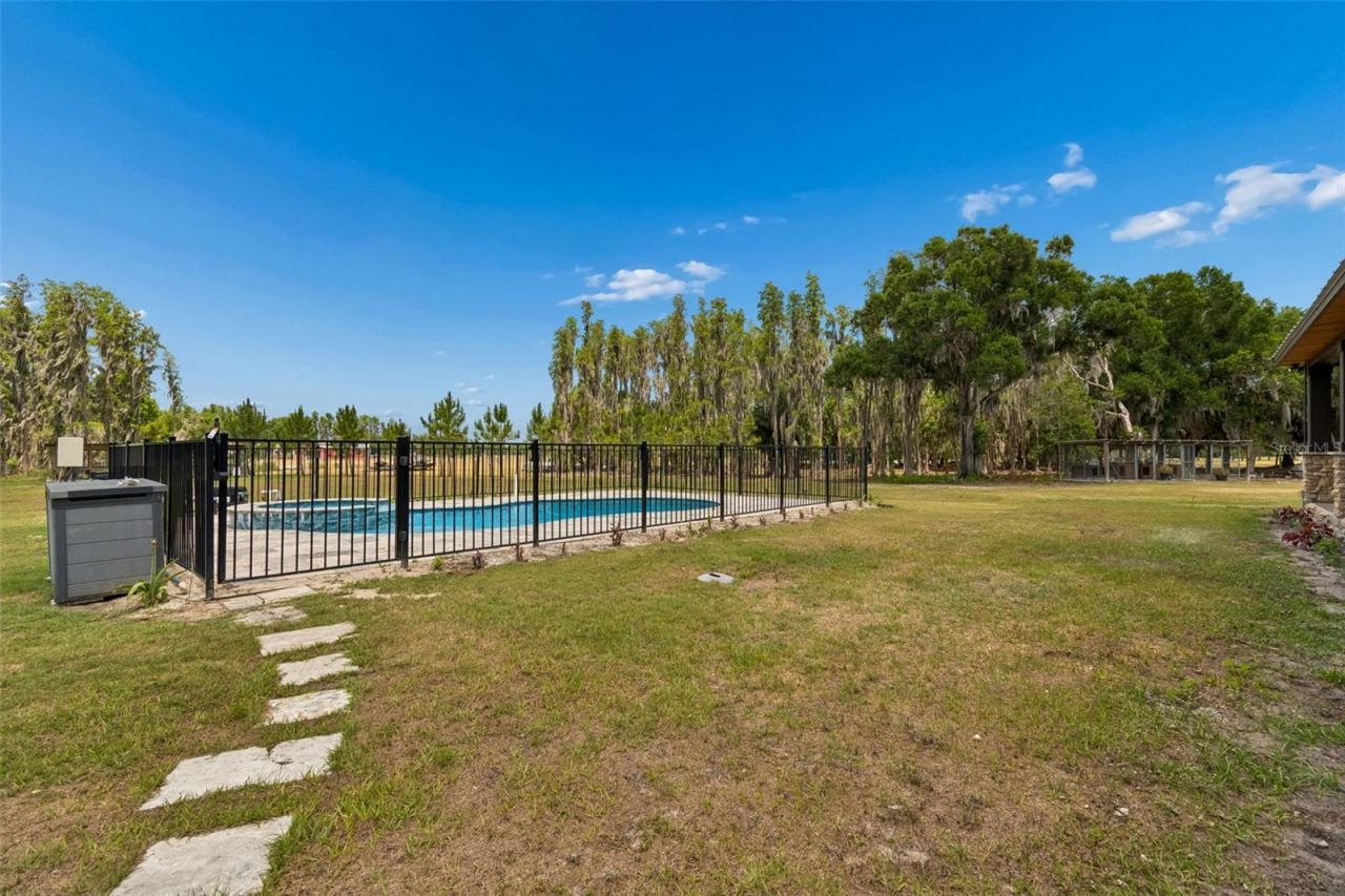 41451 Nipper Road, Zephyrhills, FL 33540 Photo