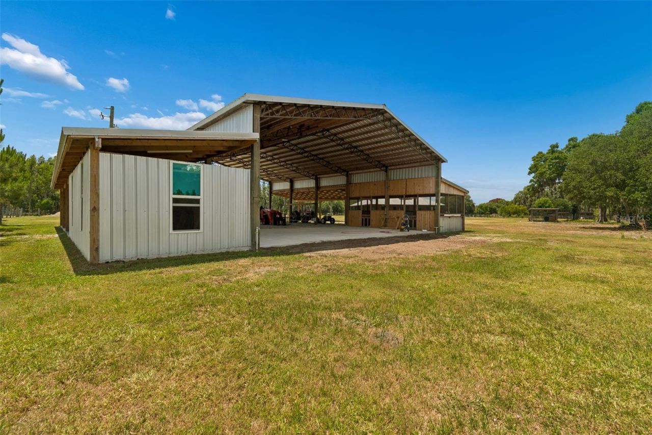 41451 Nipper Road, Zephyrhills, FL 33540 Photo