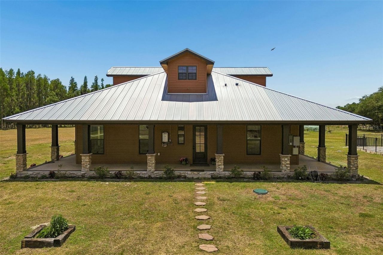 41451 Nipper Road, Zephyrhills, FL 33540 Photo