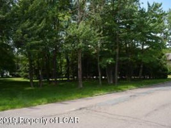 155 Coxe Street, Hazleton, PA 18201