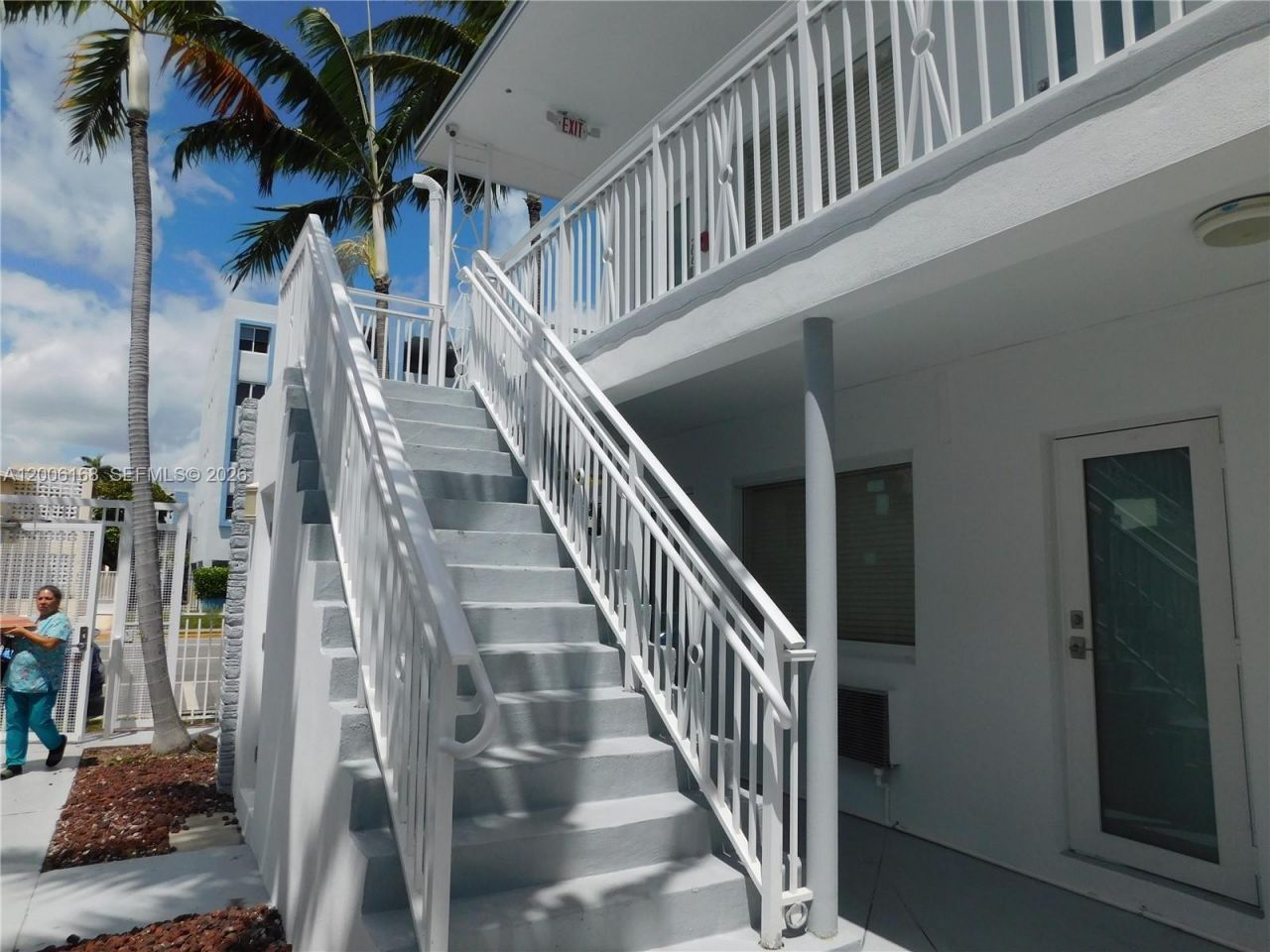 7445 S Harding Ave , Unit 210, Miami Beach, FL 33141 Photo