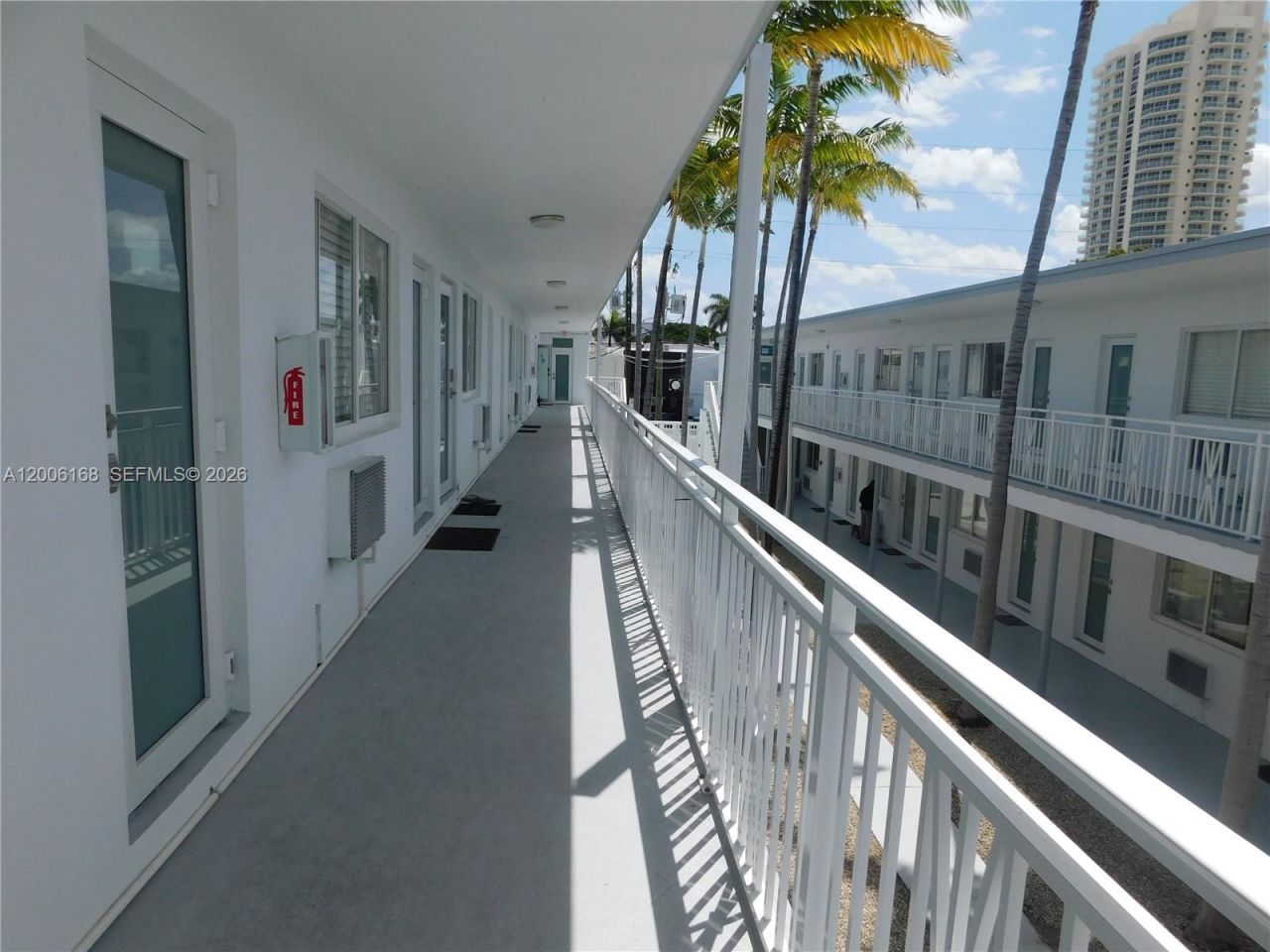 7445 S Harding Ave , Unit 210, Miami Beach, FL 33141 Photo