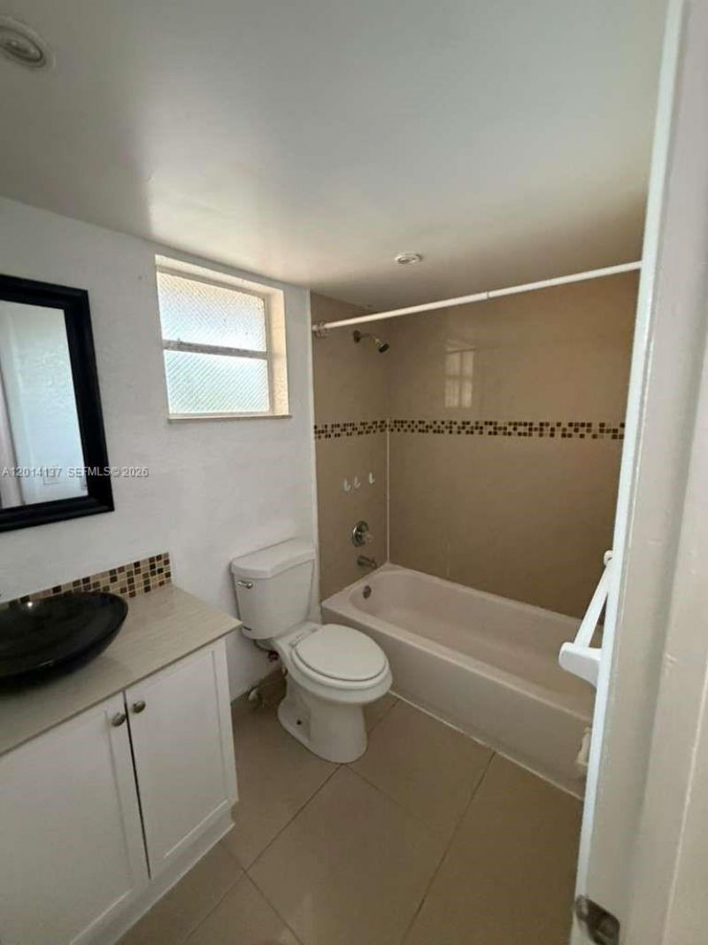 Please Call For Address, Unit 203, Hialeah, FL 33014 Photo