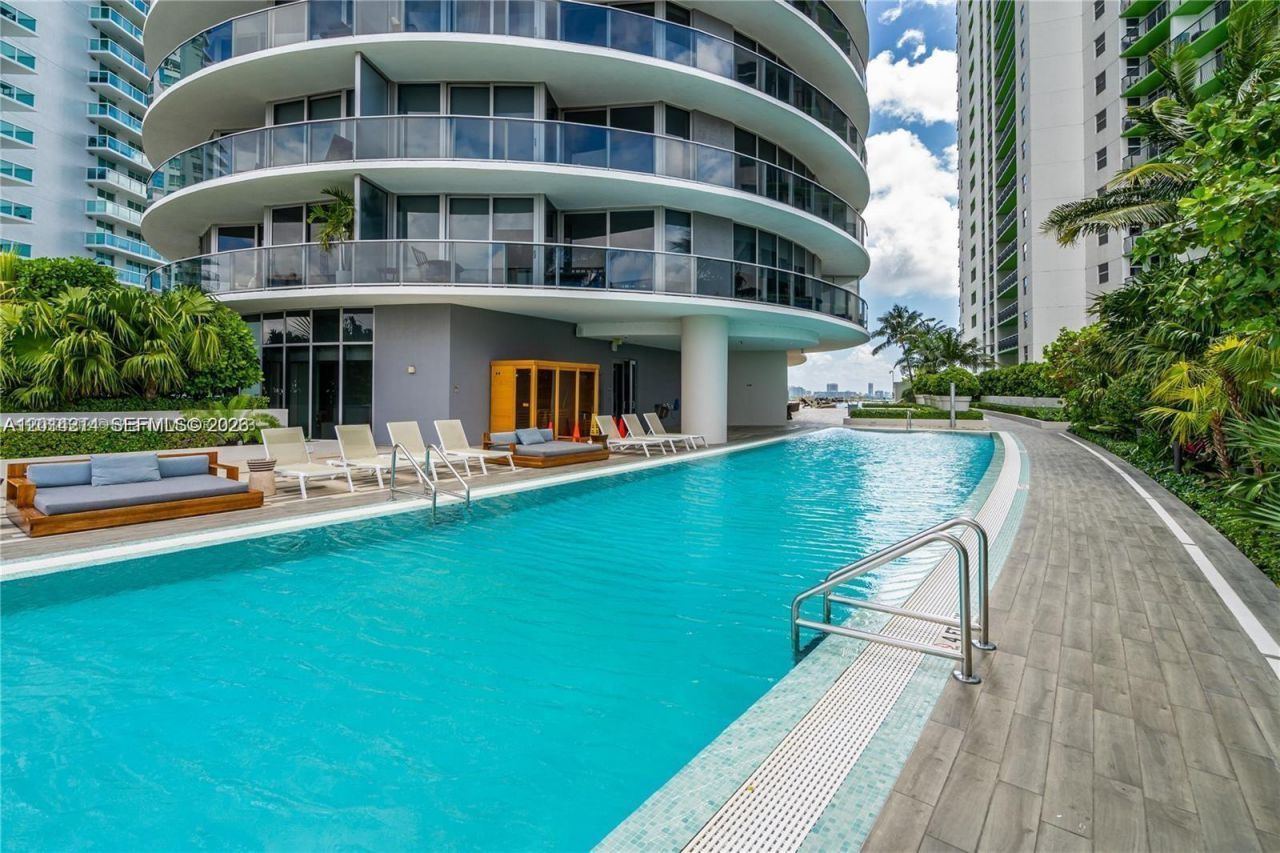 488 NE 18th St, Unit 3306, Miami, FL 33132 Photo