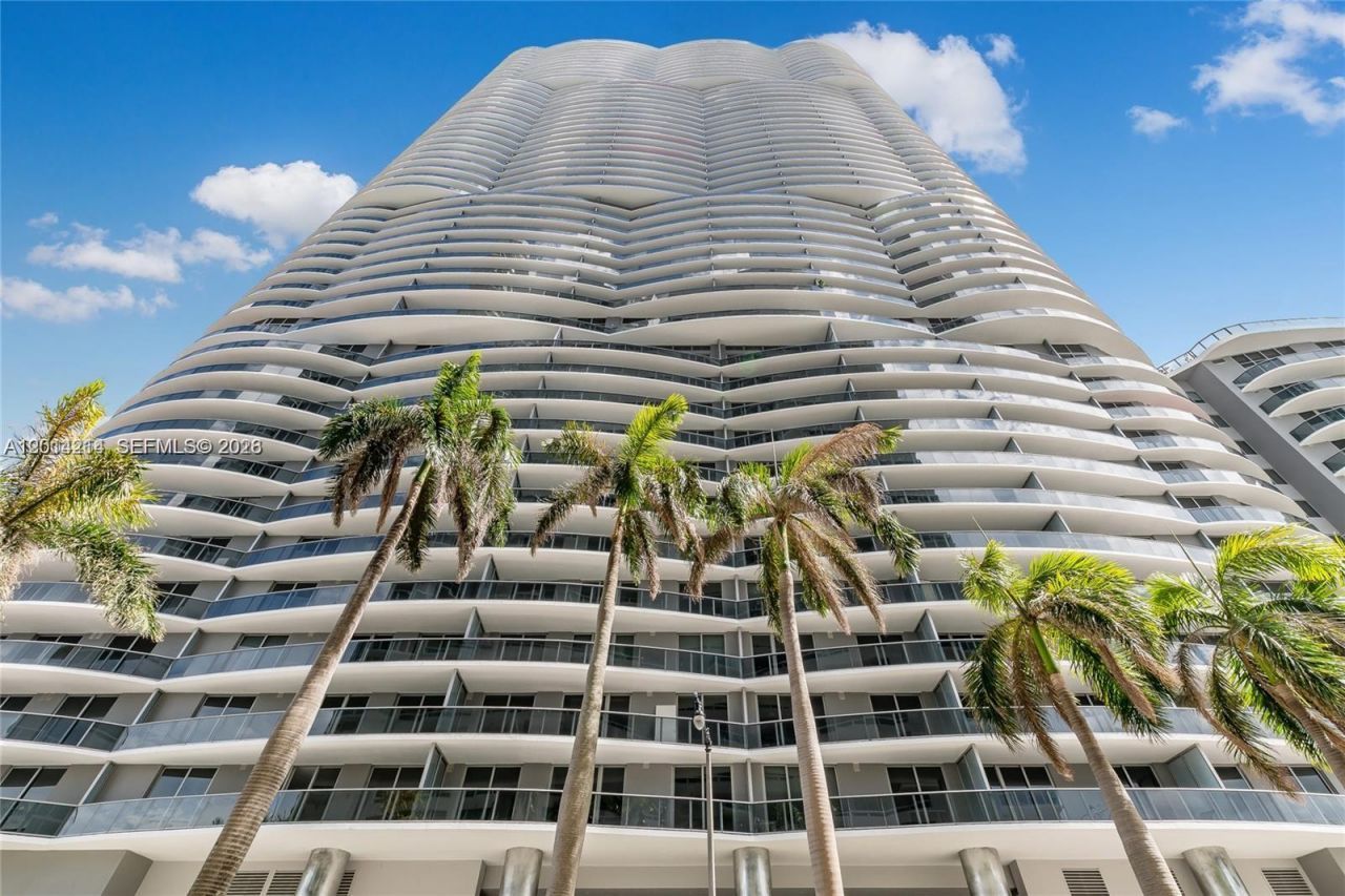 488 NE 18th St, Unit 3306, Miami, FL 33132 Photo