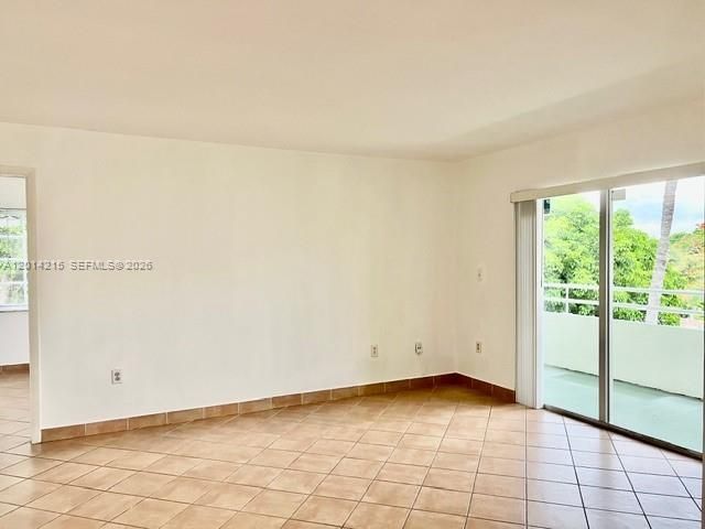 10755 SW 108th Ave , Unit 302, Miami, FL 33176 Photo