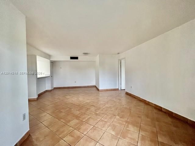 10755 SW 108th Ave , Unit 302, Miami, FL 33176 Photo