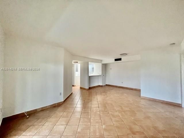 10755 SW 108th Ave , Unit 302, Miami, FL 33176 Photo