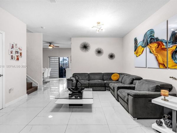 23082 SW 127th Pl, Miami, FL 33170