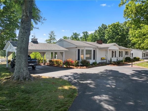 1687 Sexton Road , Denton, NC 27239