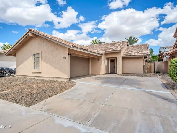 1360 W Folley Street, Chandler, AZ 85224