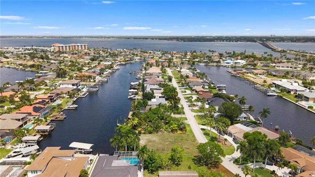 1709 SE 46th St, Cape Coral, FL 33904 Photo