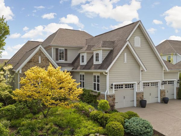 3807 Sugar Pine Lane, Zionsville, IN 46077