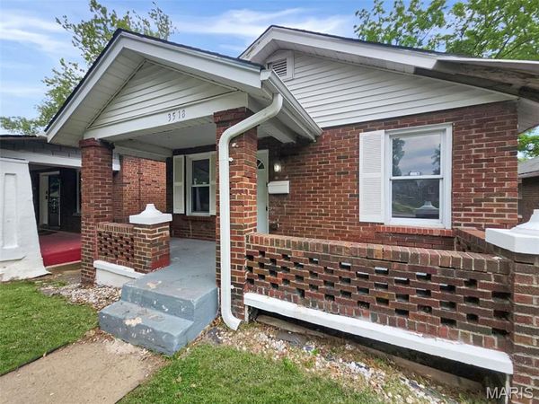 3518 Maywood Avenue , St Louis, MO 63121