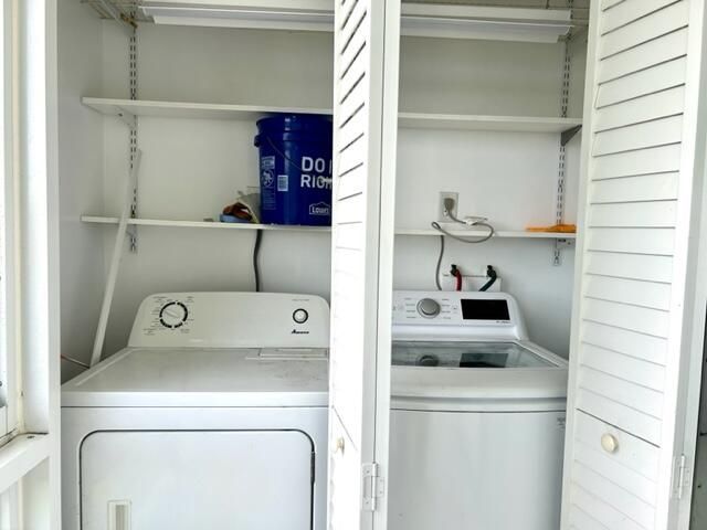 3601 Inverrary Drive, Unit 306, Lauderhill, FL 33319 Photo