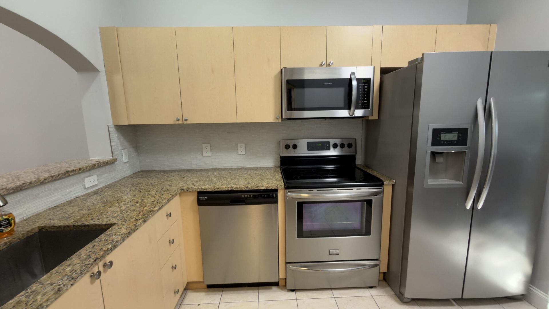 3770 N Jog Road, Unit 202, West Palm Beach, FL 33411 Photo